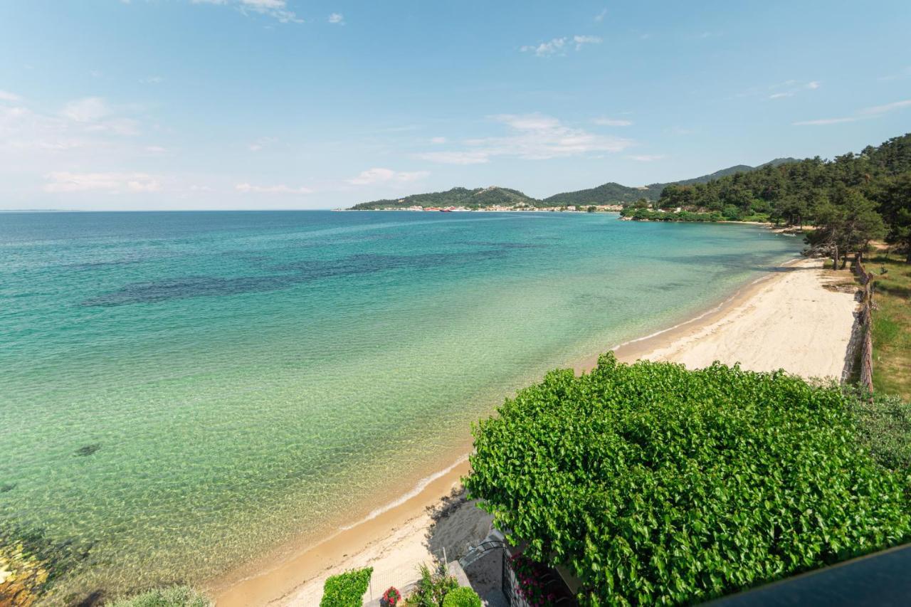 Hotel Villa Nisteri 리메나스 외부 사진