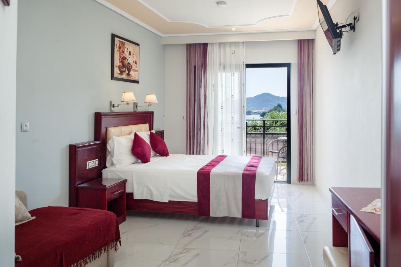 Hotel Villa Nisteri 리메나스 외부 사진