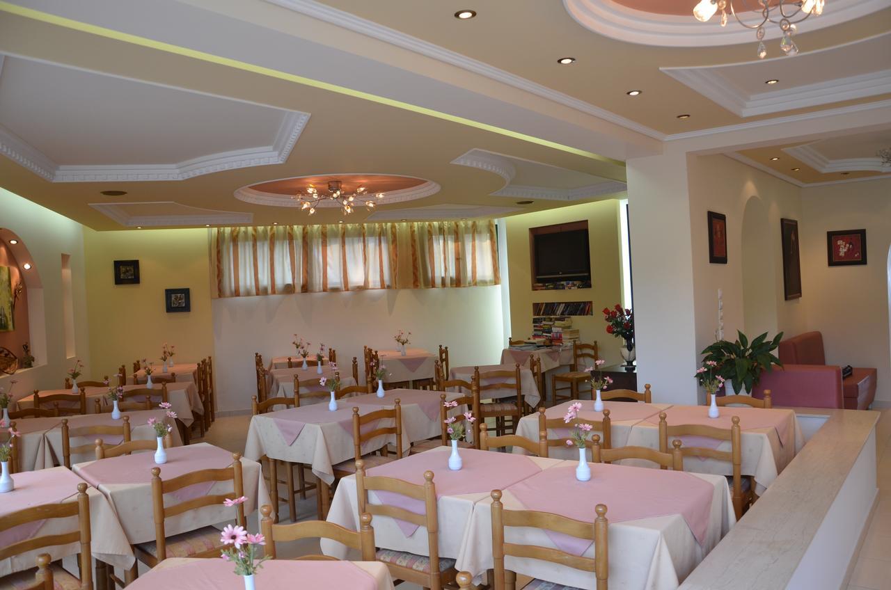 Hotel Villa Nisteri 리메나스 외부 사진