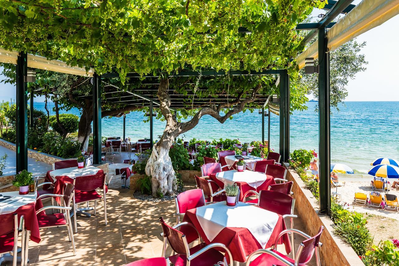 Hotel Villa Nisteri 리메나스 외부 사진